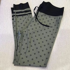 Sarah’s Day leggings